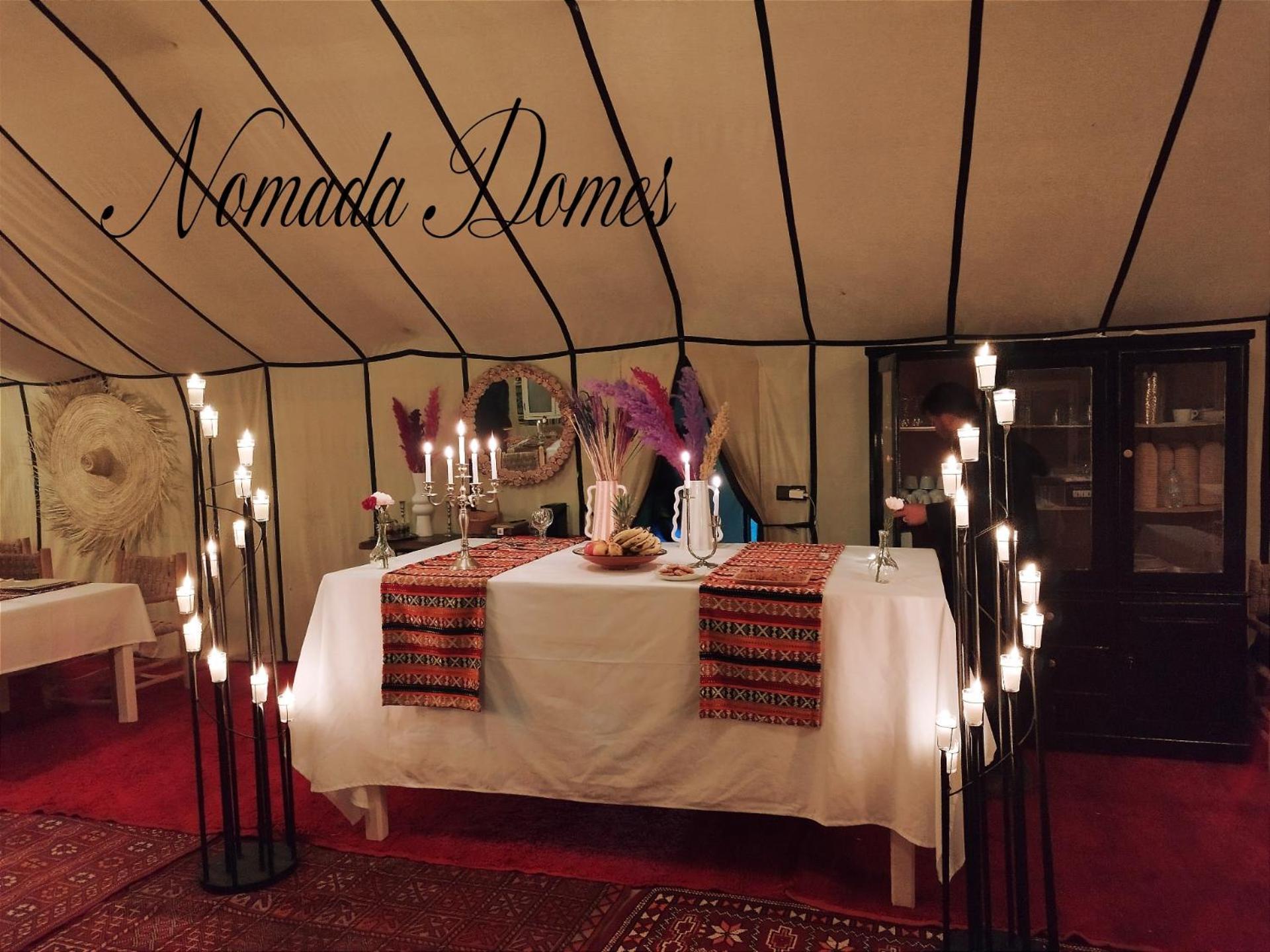 Nomada Domes Camp With Airco Hotel Merzouga Eksteriør billede