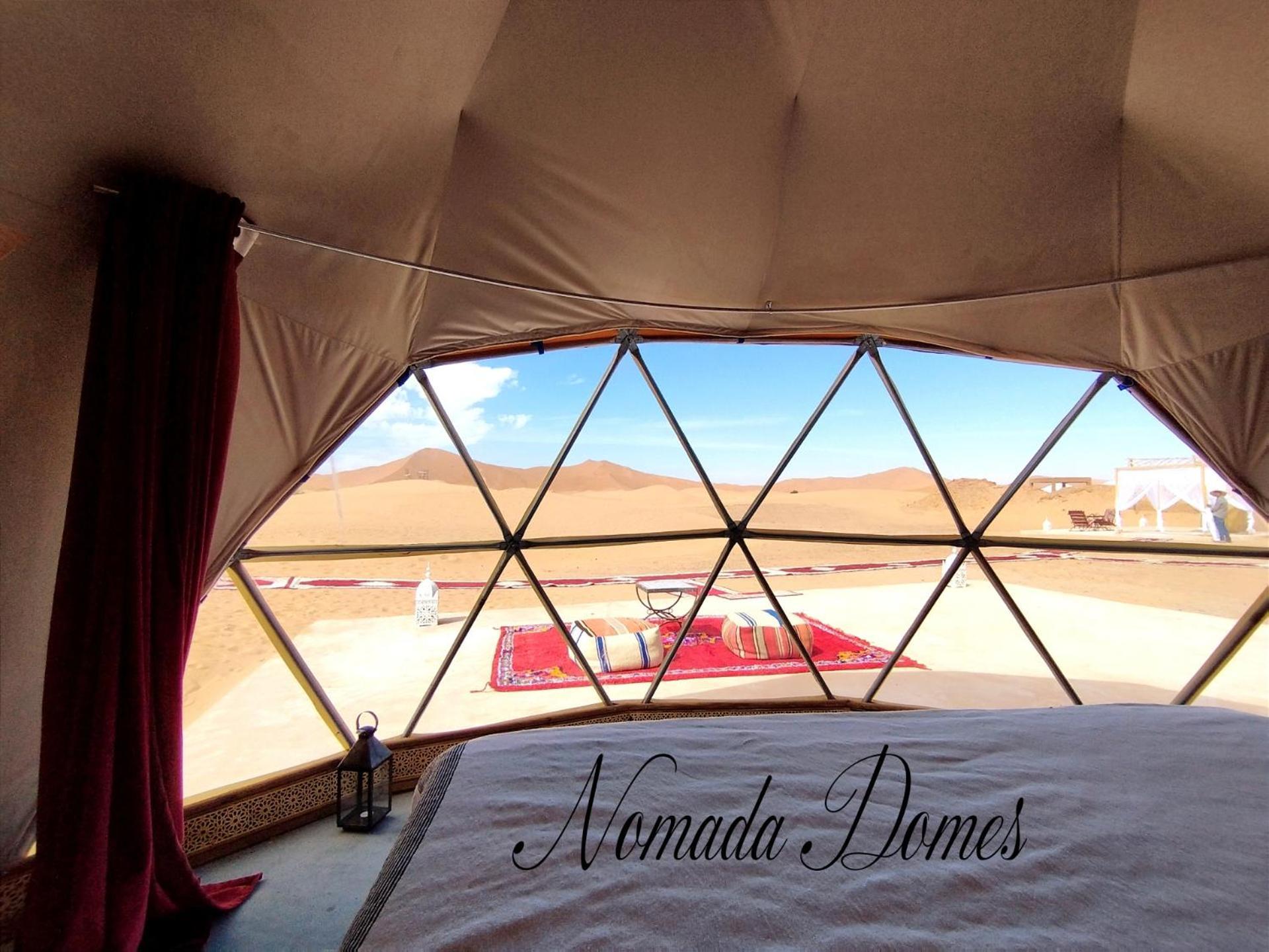 Nomada Domes Camp With Airco Hotel Merzouga Eksteriør billede